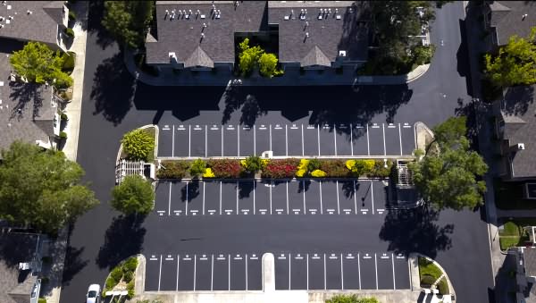 What Does it Cost to Pave a Parking Lot?